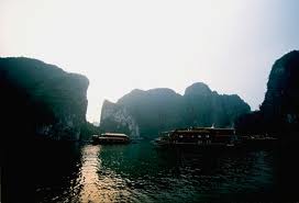 Ba Ham lake in Halong