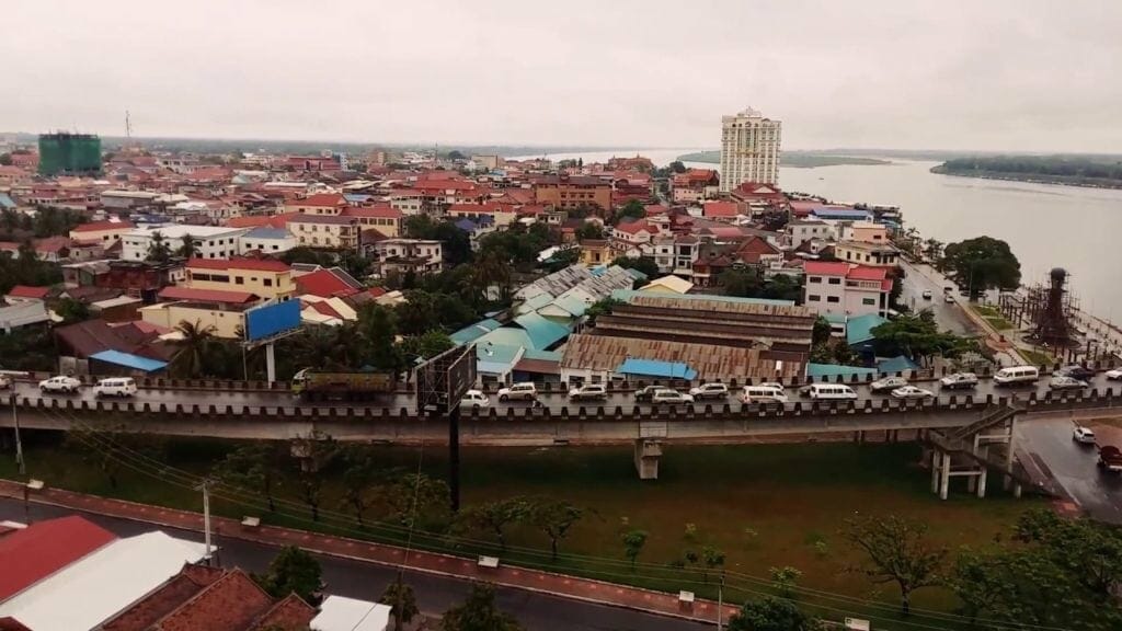 Phnom Penh Cruising Trip to Siem Reap by RV Jayavaman Cruise