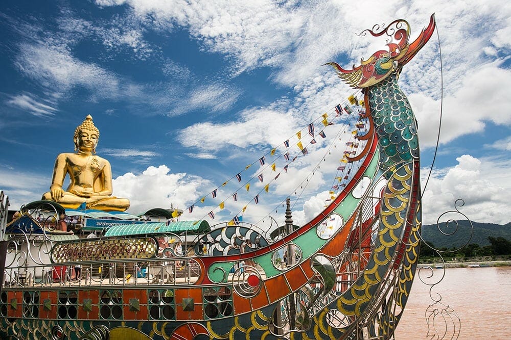 10-DAY LAOS CRUISING TRIP: GOLDEN TRIANGLE - VIENTIANE