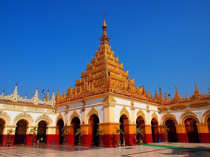 Myanmar Venture Family Tour to Inle Lake, Mandalay, Began, Monywa, Yangon