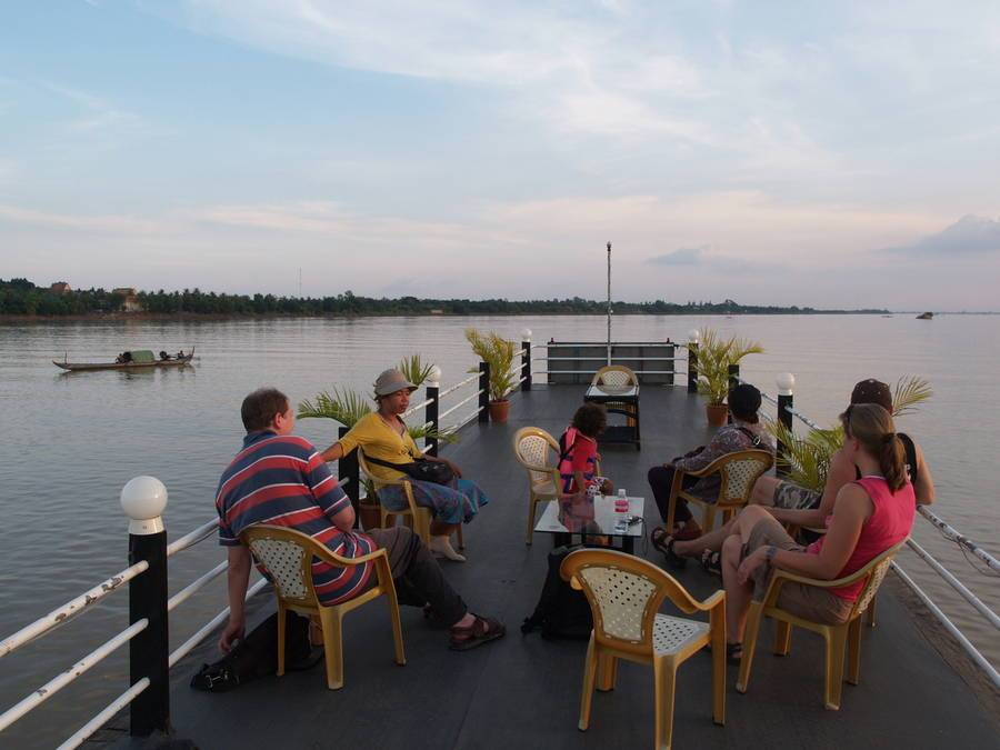 Downsream Siem Reap Cruise Tours to Saigon by the RV Amalotus Cruise