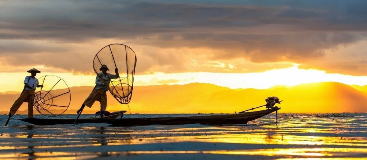 MYANMAR SPECIAL TOUR WITH PANDAW CRUISE - 19 DAYS MYANMAR SPECIAL TOUR WITH PANDAW CRUISE - 19 DAYS