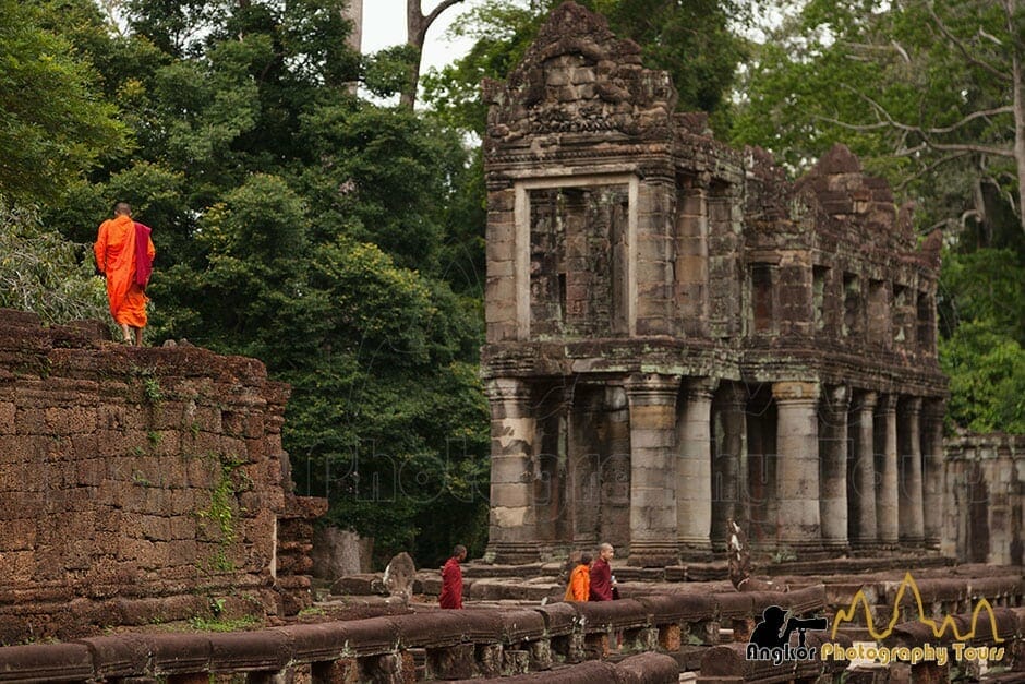 CAMBODIA CRUISE TOUR FROM PHNOM PENH TO SIEMREAP