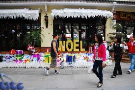 Travel firms offer super-cheap tours to lure travelers