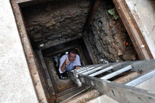 War bunker discovered in Hanoi&rsquo;s oldest hotel