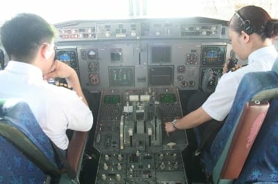 Local airlines struggle to employ pilots