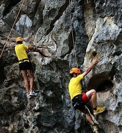 Adventure tourists enjoy pushing it to the limit in scenic Ninh Binh
