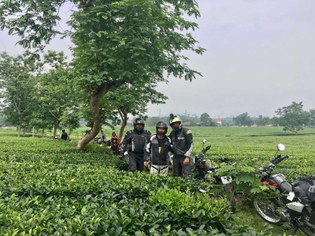 Hanoi motorbike tour to Mai Chau