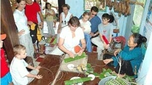 International friends enjoy Tet in Vietnam (Part 1)