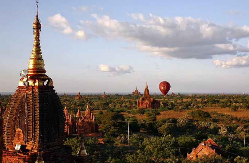 Myanmar Sightseeing Tour to Yangon, Bagan, Mandalay, Inle Lake