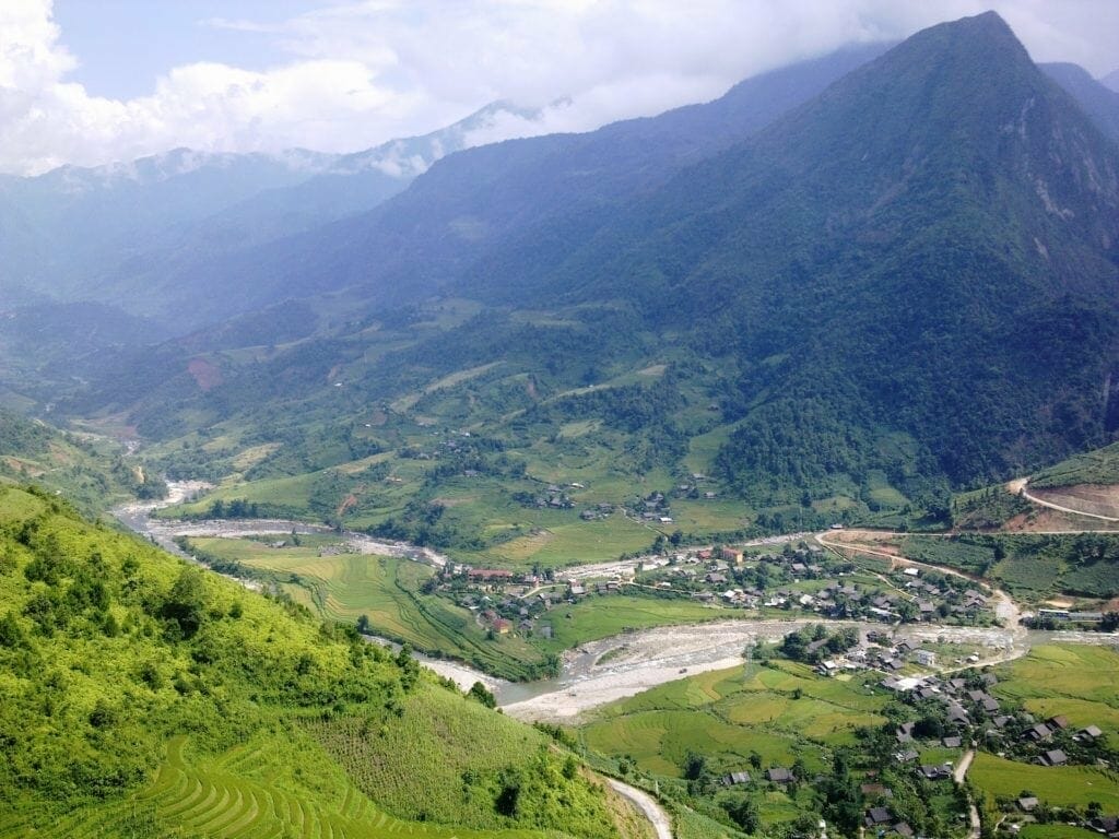 Spectacular Sapa Offroad Motorbike Tour to Villages and Homestay - 2 Days Spectacular Sapa Offroad Motorbike Tour to Villages and Homestay - 2 Days