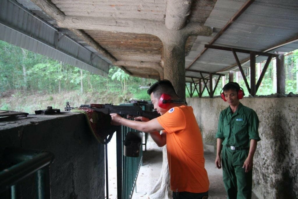 INDOCHINA TOUR IN FULL INDOCHINA TOUR IN FULL