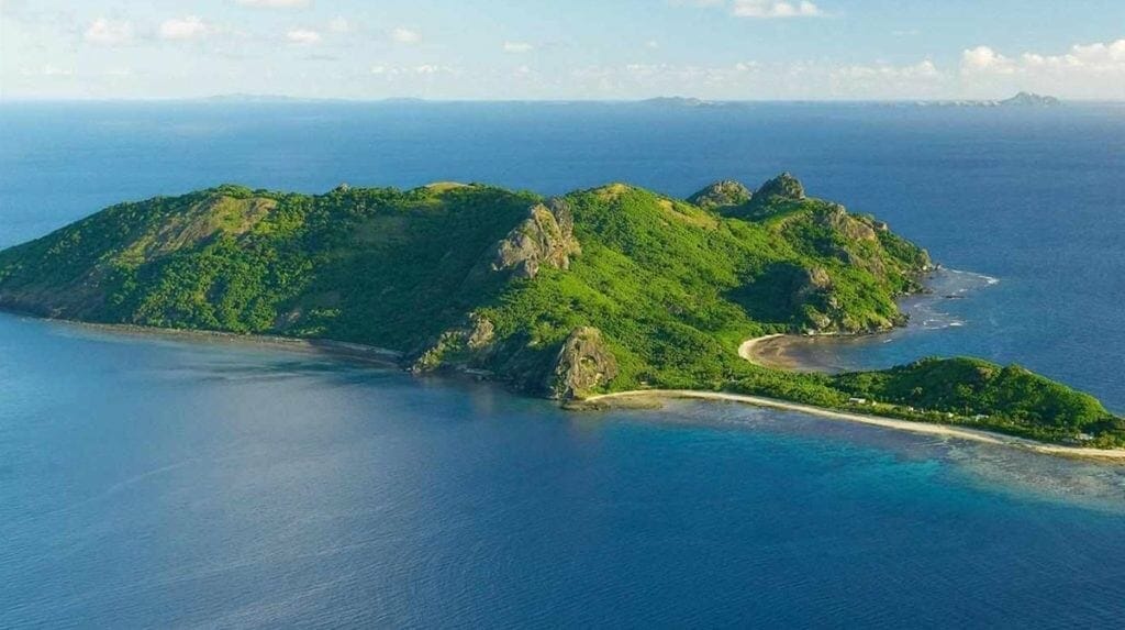 FORGOTTEN SAIGON AND CON DAO ISLAND BEACH TOUR - 6 DAYS FORGOTTEN SAIGON AND CON DAO ISLAND BEACH TOUR - 6 DAYS