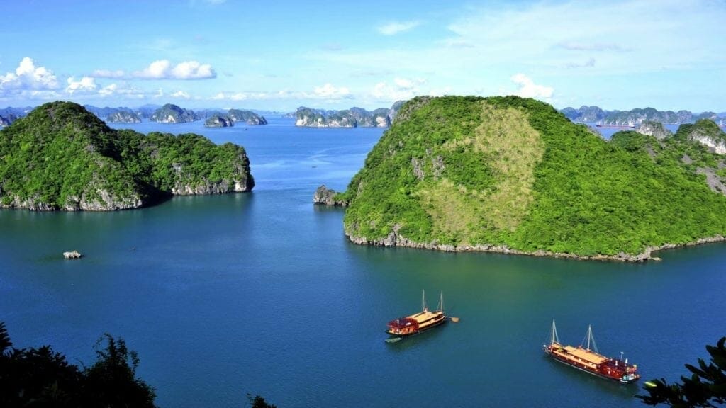 SENSATIONAL HALONG HONEYMOON TOUR IN STYLE - 3 DAYS