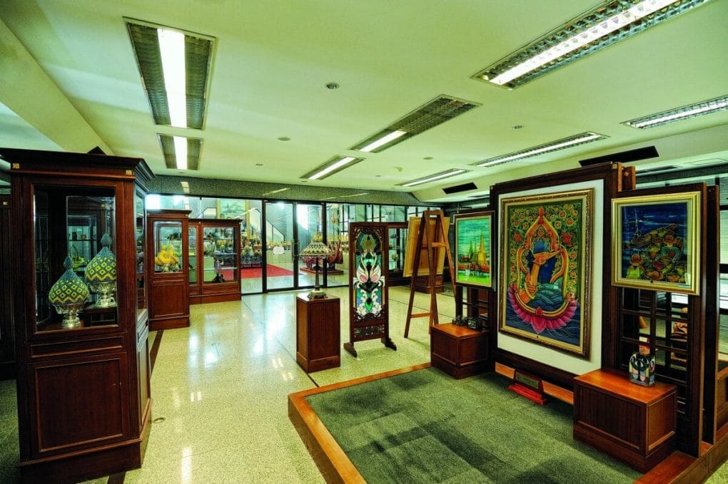 Bang Sai Royal Folk Arts and Craft Centre