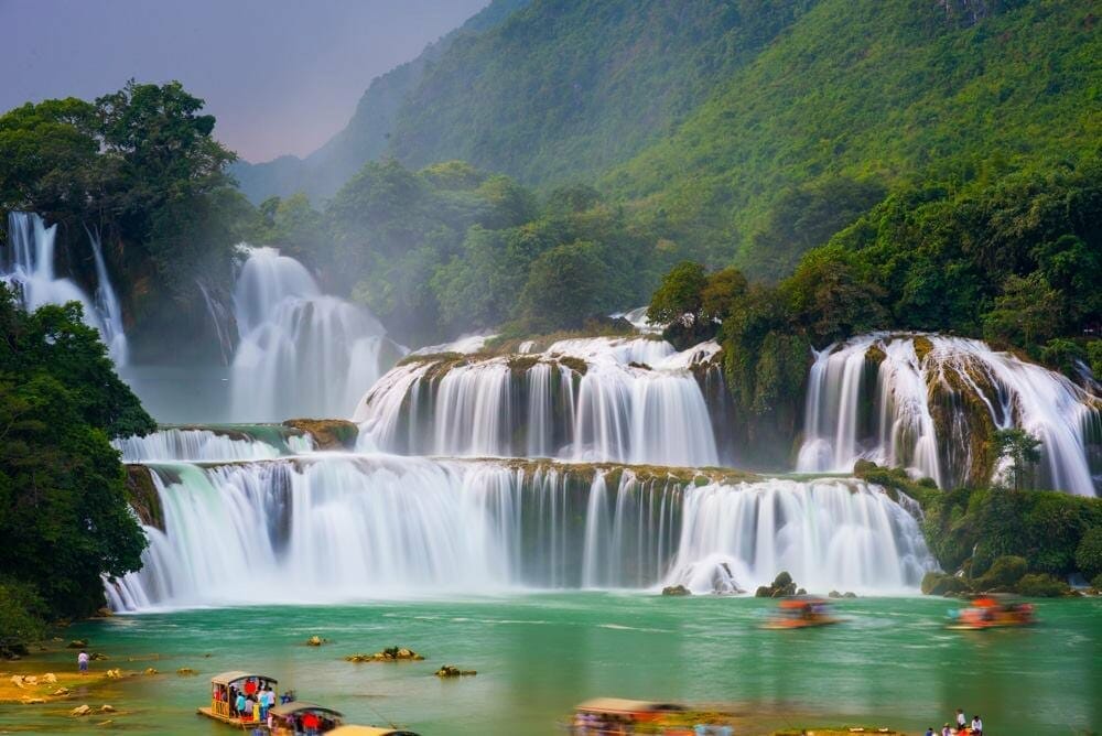 Vietnam Backroad Motorbike Tour to Ban Gioc Waterfall, Ba Be Lake