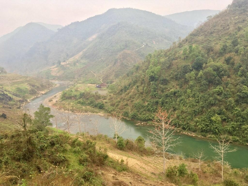 LIFETIME VIETNAM MOTORCYCLE TOUR TO BA BE, BAN GIOC WATERFALL - 7 DAYS LIFETIME VIETNAM MOTORCYCLE TOUR TO BA BE, BAN GIOC WATERFALL - 7 DAYS