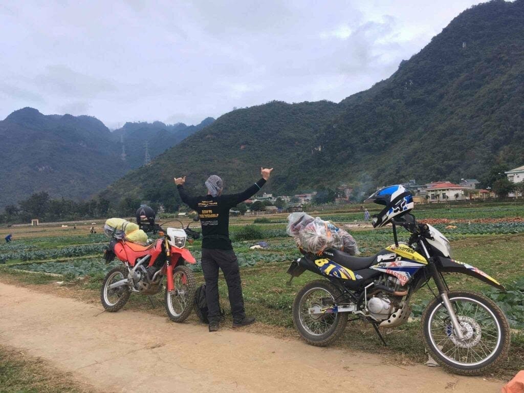 LEGENDARY VIETNAM MOTORCYCLE TOUR ALONG THE COASTLINE AND HO CHI MINH TRAILS - 14 DAYS