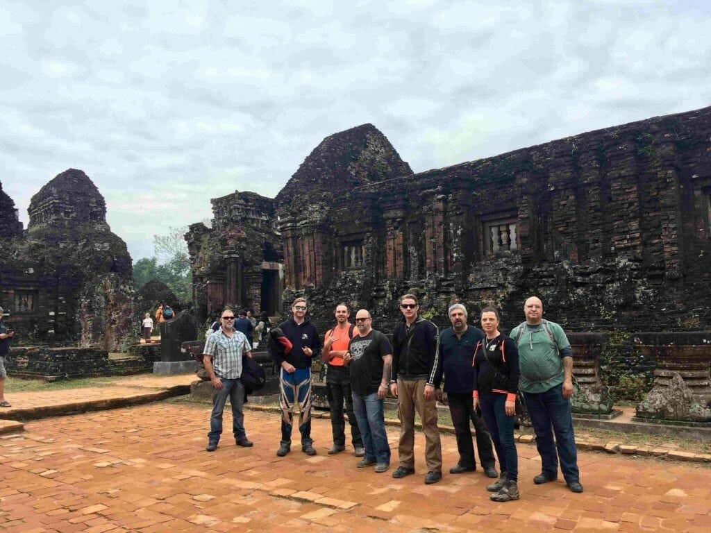 DAZZLING HANOI MOTORCYCLE TOUR TO NHA TRANG VIA DMZ AND CENTRAL COASTLINE -  10 DAYS