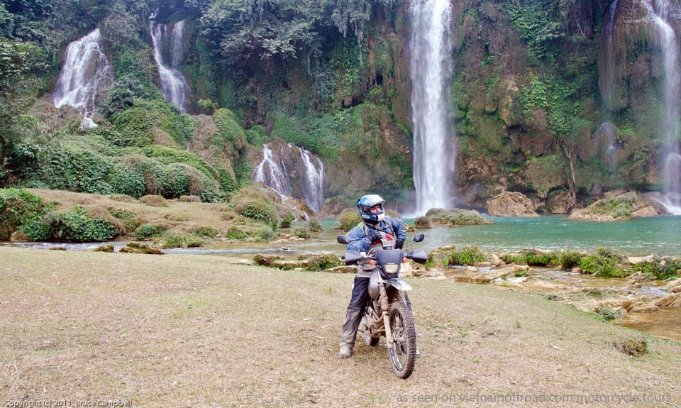 AMUSING NORTHEAST VIETNAM OFFROAD MOTORBIKE TOUR AND HALONG BAY