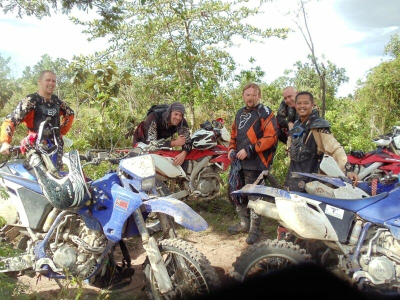 BEST CAMBODIA NORTH-EAST MOTORBIKE TOUR BEST CAMBODIA NORTH-EAST MOTORBIKE TOUR