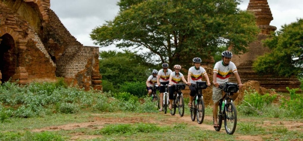 MANDALAY HALF-DAY BIKING TOUR MANDALAY HALF-DAY BIKING TOUR