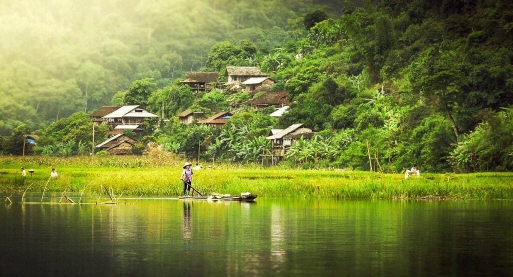 IMPRESSIVE HANOI TREKKING HOMESTAY TOUR TO BA BE NATIONAL PARK - 2 DAYS