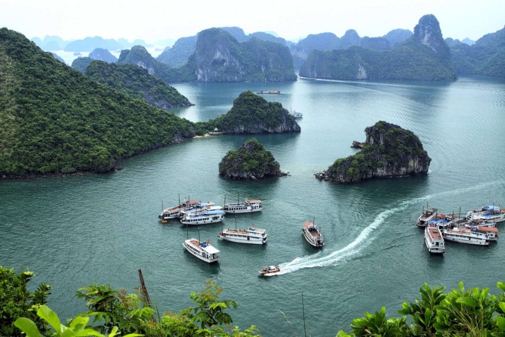 IMPOSING HIGHLIGHTS OF VIETNAM AND CAMBODIA TOUR - 14 DAYS