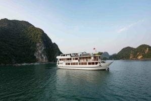 Best Selling Northern Vietnam Tour to Hanoi, Halong Bay and Sapa - 8 Days