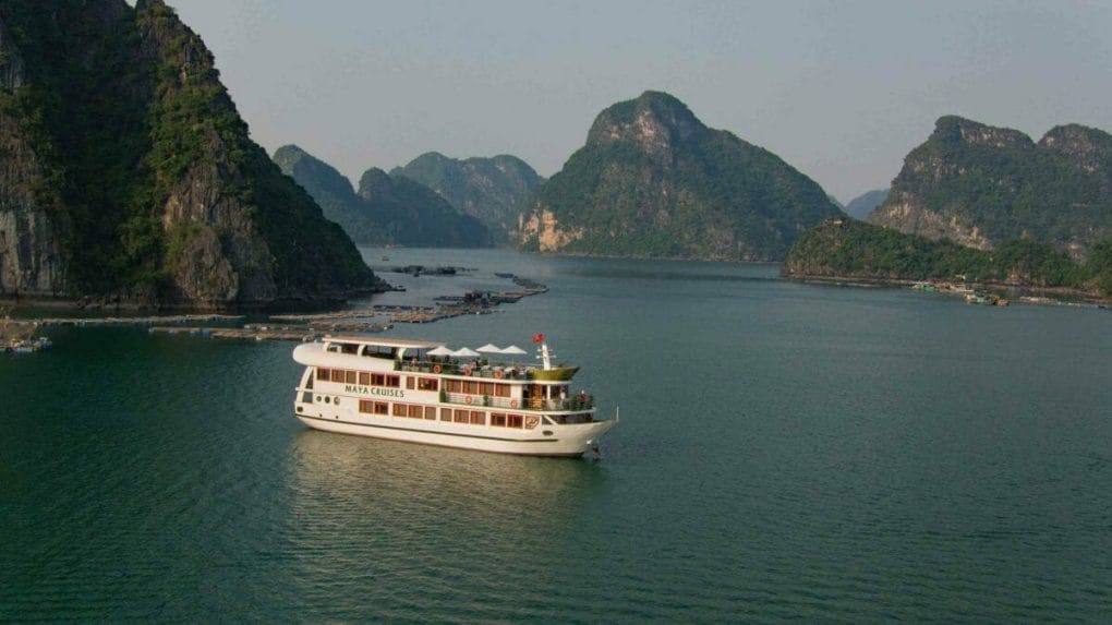 NORTHERN VIETNAM FAMILY TOUR FOR ESCAPE - 8 DAYS NORTHERN VIETNAM FAMILY TOUR FOR ESCAPE - 8 DAYS