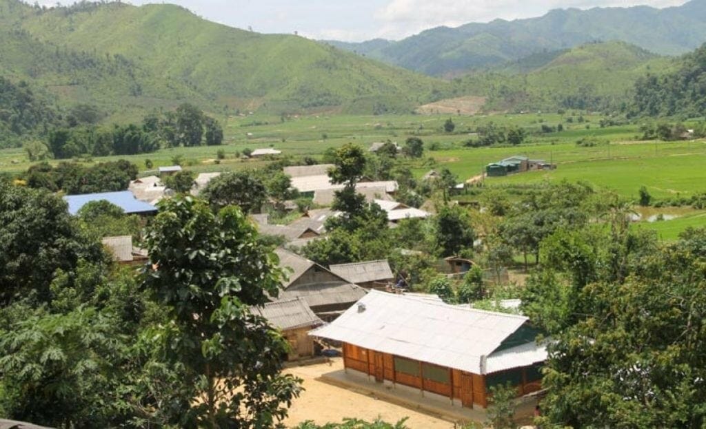 EXTREME VIETNAM NORTH-EAST ADVENTURE TOUR - 10 DAYS EXTREME VIETNAM NORTH-EAST ADVENTURE TOUR - 10 DAYS