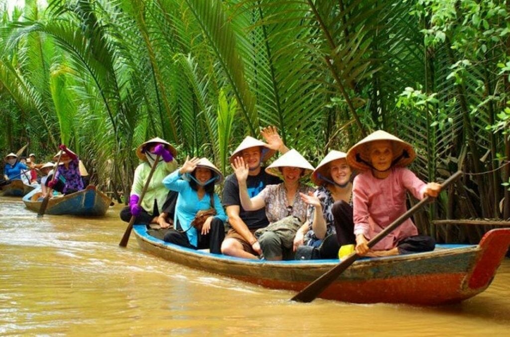 Dramatic Saigon Motorcycle Tour to Angkor Wat, Phnom Penh via Mekong Delta - 7 Days