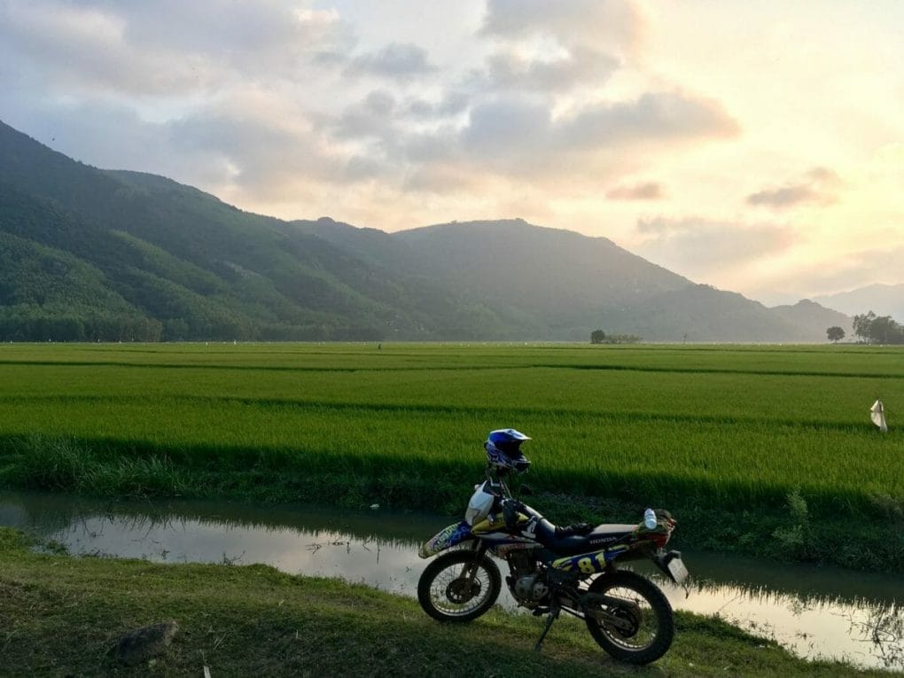 BEST NORTHERN VIETNAM MOTORCYCLE TOUR TO HA GIANG AND CAO BANG - 9 DAYS BEST NORTHERN VIETNAM MOTORCYCLE TOUR TO HA GIANG AND CAO BANG - 9 DAYS