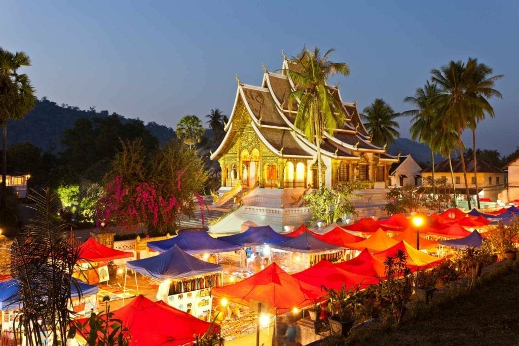 MEKONG DOWNSTREAM CRUISE IN LAOS