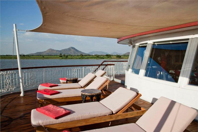 Jahan Cruise Sundeck