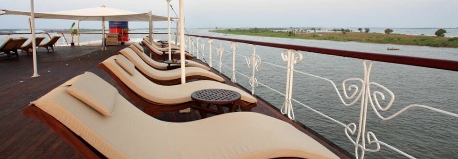 Jayavarman Cruise Sundeck Jayavarman Cruise Sundeck