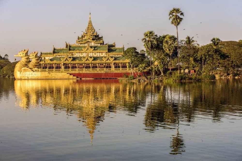 Best Ever Myanmar Tour to Yangon – Inle Lake – Bagan - Mandalay - 9 Days Best Ever Myanmar Tour to Yangon – Inle Lake – Bagan - Mandalay - 9 Days