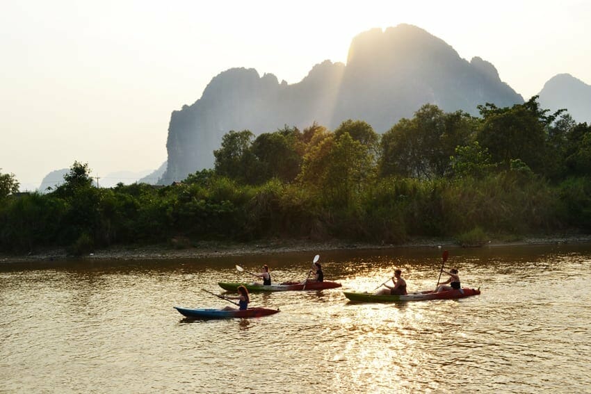 VANG VIENG DAILY KAYAKING TOUR
