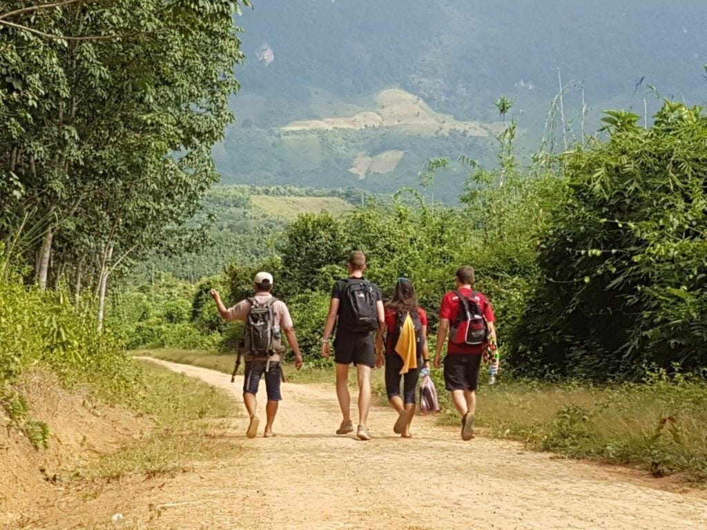 LUANG PRABANG TOUR OF TREKKING-HOMESTAY-KAYAKING