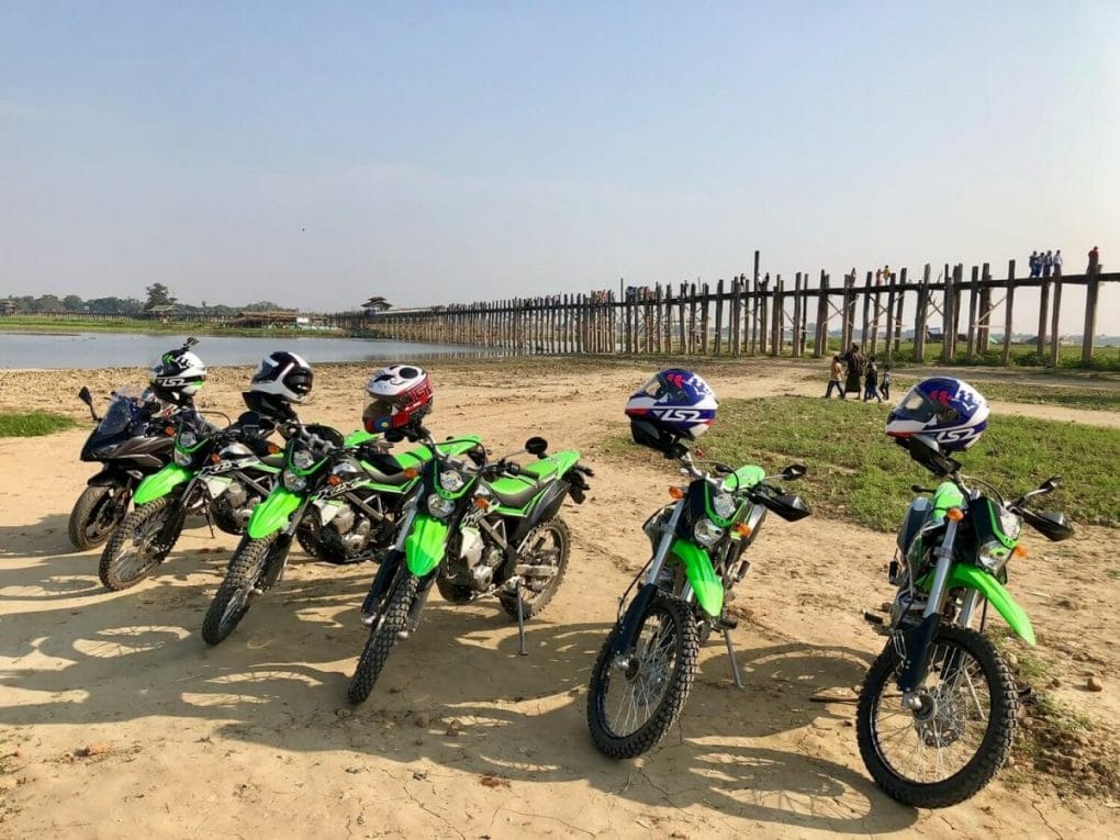 Full Day Mandalay Motorbike Tour to The Ancient Kingdoms