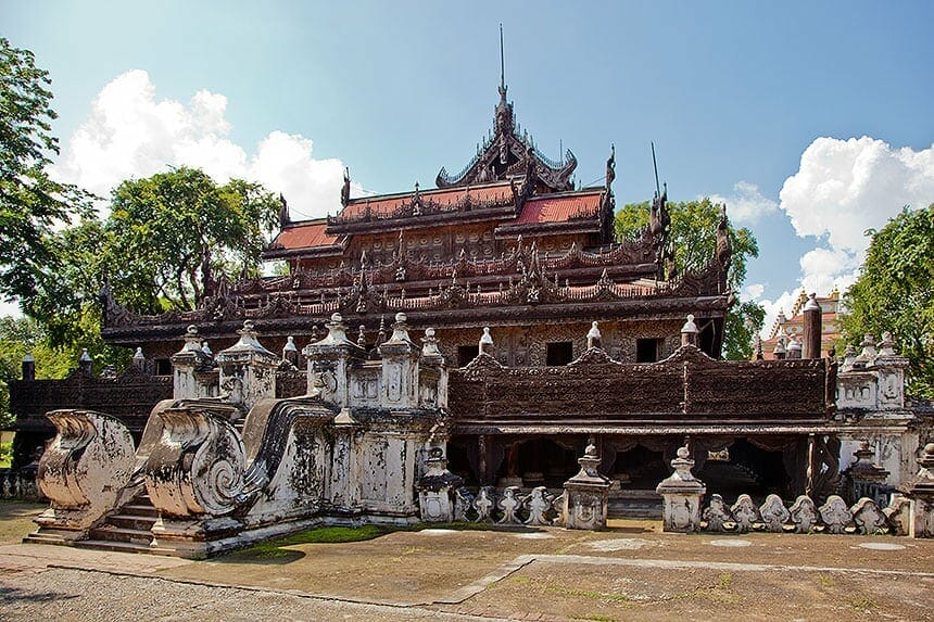 Best Ever Myanmar Tour to Yangon – Inle Lake – Bagan - Mandalay - 9 Days