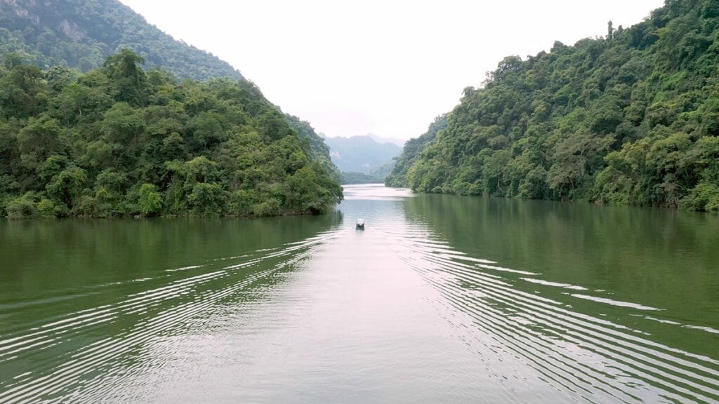 Photography Tour of North Vietnam to Mu Cang Chai, Ha Giang, Ba Be Lake - 10 Days