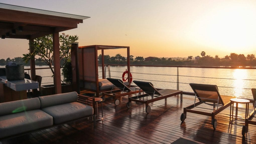 4-Day Upstream Mekong River Cruise from Phnom Penh to Siem Reap 4-Day Upstream Mekong River Cruise from Phnom Penh to Siem Reap